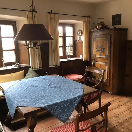 Bauernhaus Mit Garten * Seeon-Seebruck
